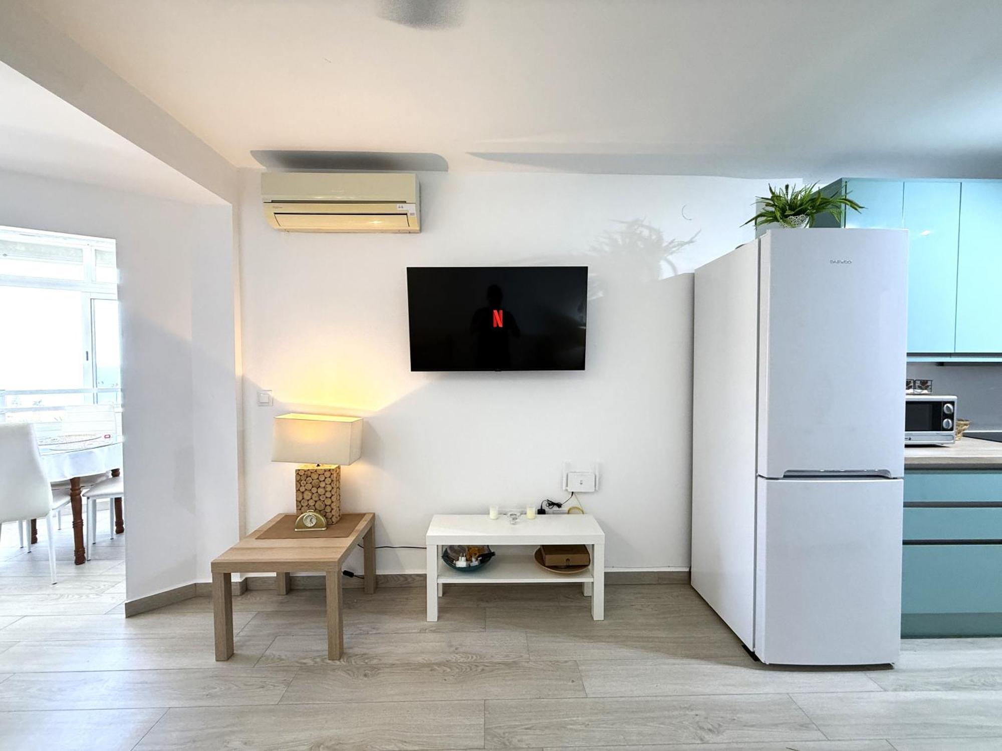 R39 Modern One Bedroom Alcantara Ла Кала де Михас Екстериор снимка